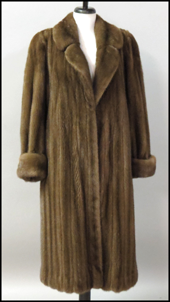 BROWN NATURAL MINK COAT Thomas 1799c0