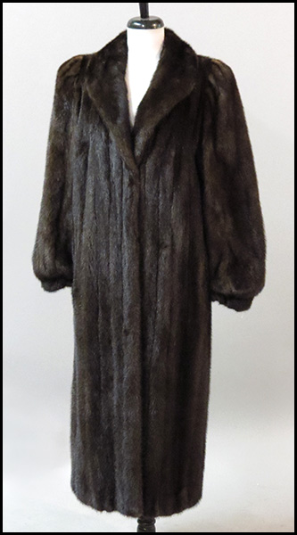 SAKS FIFTH AVENUE MAHOGANY MINK 1799ca