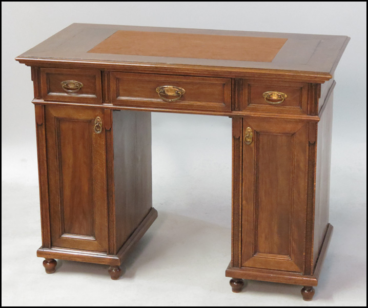 MAHOGANY KNEEHOLE DESK WITH SUEDE