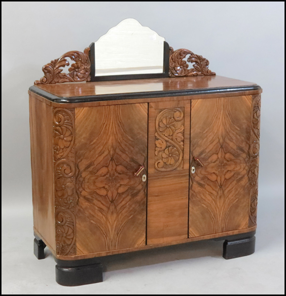 ART DECO SIDEBOARD With a mirrored 179a05