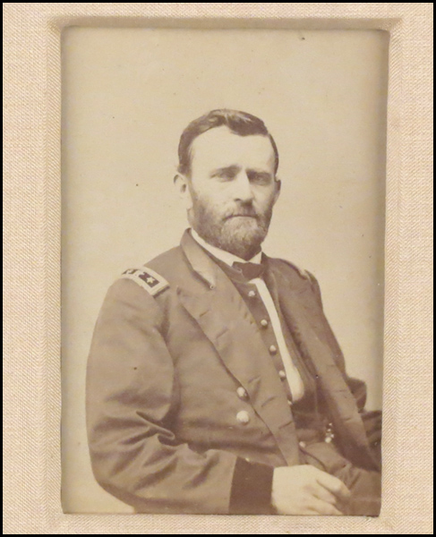 CARTE DE VISITE OF THE COMMANDER