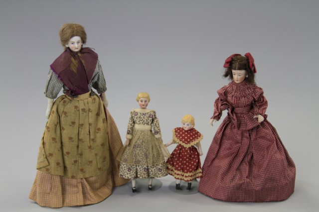 LOT OF FOUR DOLL HOUSE DOLLS Two