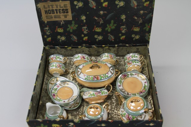 BOXED TEA SERVICE Marked Paris china