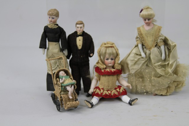 LOT OF FIVE SMALL GERMAN BISQUE DOLLS