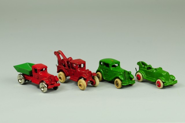 LOT OF FOUR VEHICLES Cast iron