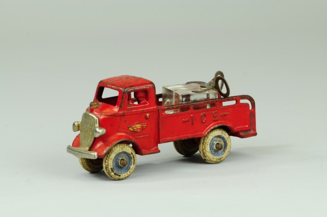 STUDEBAKER ICE TRUCK Arcade cast