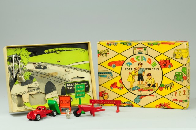 BOXED ROAD CONSTRUCTION SET NO. 4329