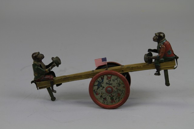 MONKEYS ON SEE SAW TOY Germany 179fdb