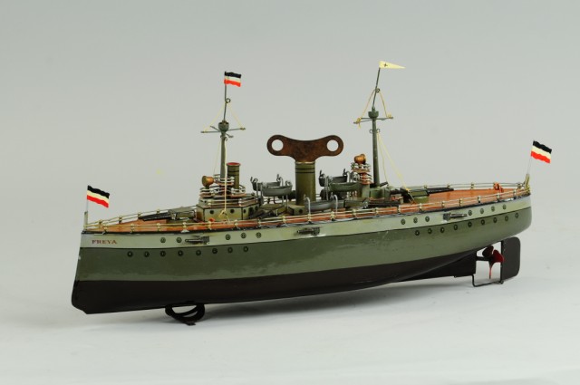 MARKLIN FREYA BATTLESHIP Germany 17a004