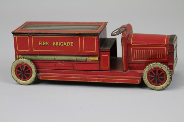 W. CRAWFORD & SONS FIRE BRIGADE BISCUIT