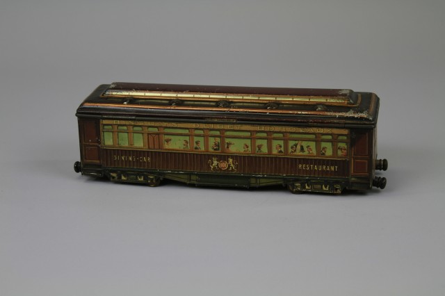 OLIBET "RAILWAY DINING CAR" BISCUIT