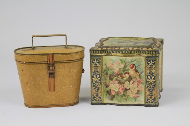 KEEN'S "BIRDS" MUSTARD TIN AND