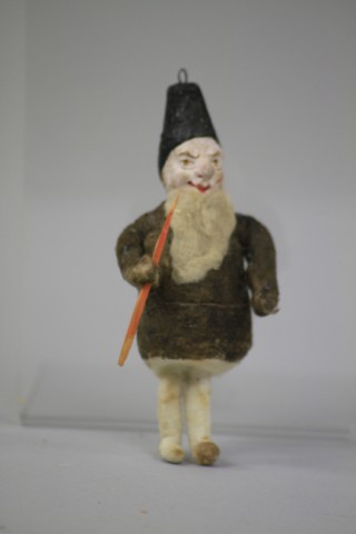 a COTTON AND COMPOSITION GNOME 17a152