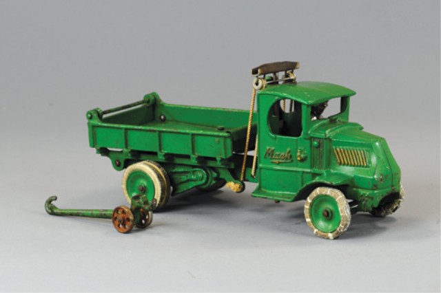 ARCADE MACK T BAR DUMP TRUCK Nice 17a381