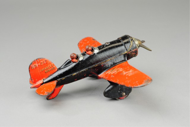 HUBLEY LINDY SIRIUS AIRPLANE Cast