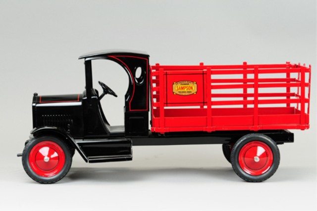 SAMPSON STAKE TRUCK Professional restoration