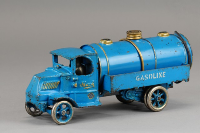 ARCADE MACK GASOLINE TANK TRUCK