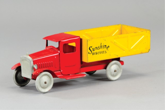 METALCRAFT SUNSHINE BISCUITS TRUCK Pressed