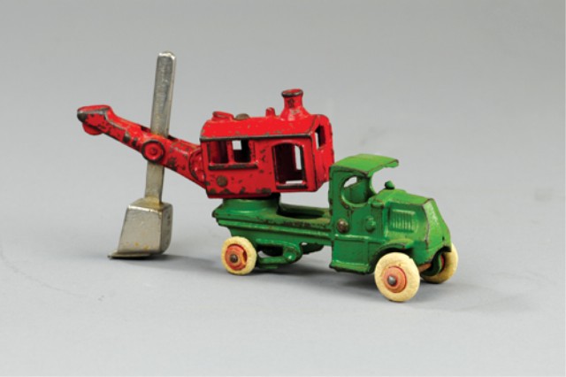 HUBLEY SMALL MACK TRUCK MOUNTED 17a5f6