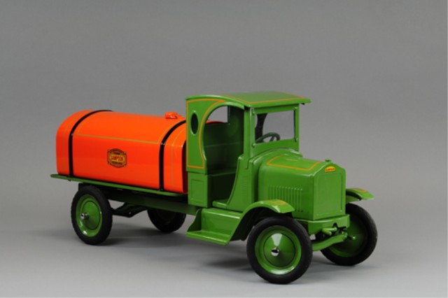 SAMPSON OIL TANK TRUCK Gendron Wheel