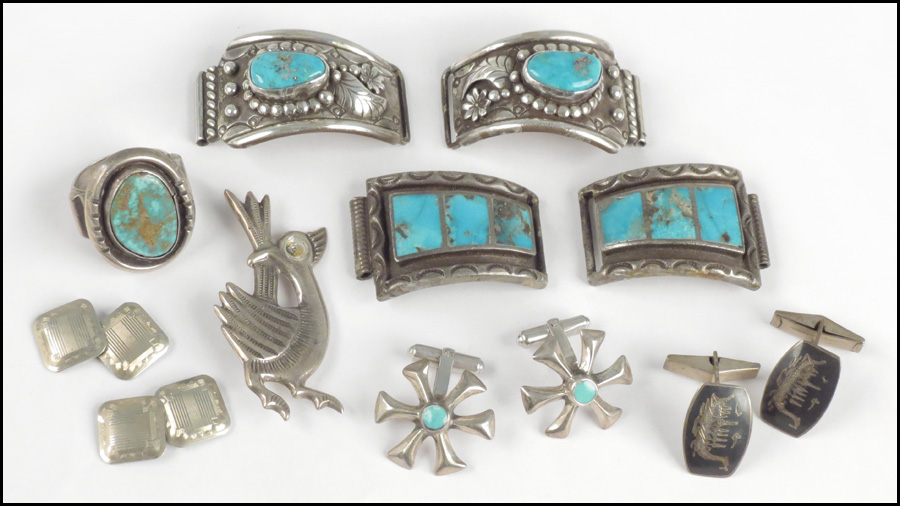 GROUP OF TURQUOISE AND SILVER JEWELRY  17803e