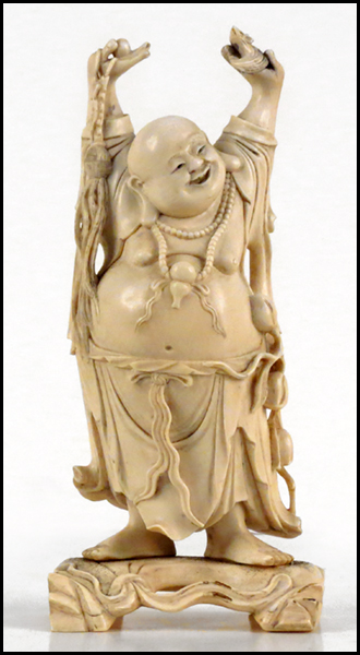 CHINESE CARVED IVORY FIGURE OF 1780a4