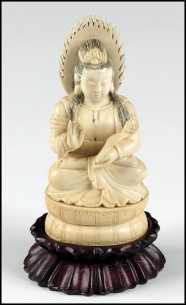 CHINESE CARVED IVORY FIGURE OF 1780b2