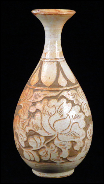 CHINESE GLAZED TERRA COTTA VASE.