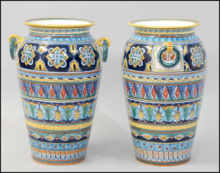 PAIR OF DERUTA PAINTED CERAMIC