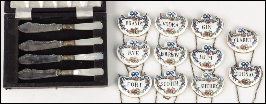 SET OF ELEVEN STAFFORDSHIRE PORCELAIN 178335