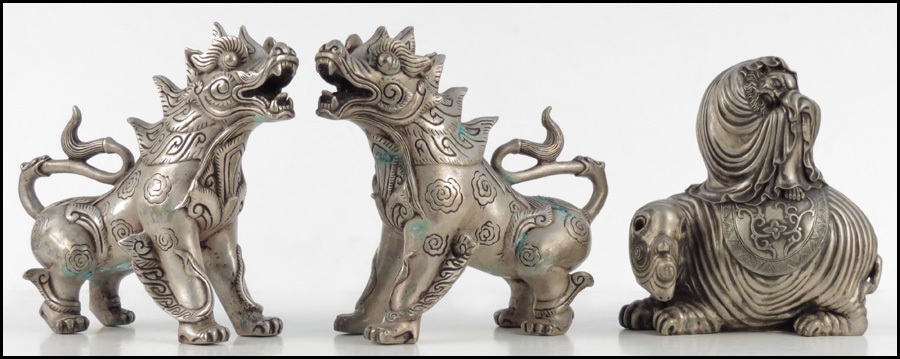PAIR OF CHINESE METAL FOO DOGS  178421