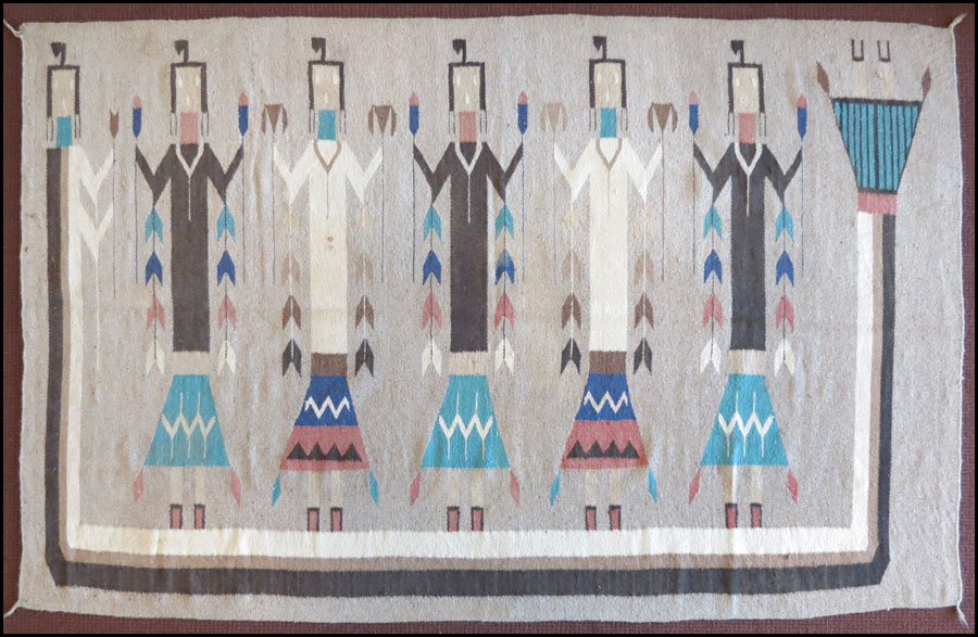 NAVAJO YEI RUG. 7' x 4'4'' Condition: