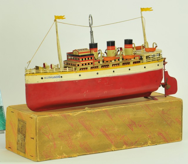 JEP BOXED NORMANDIE OCEAN LINER 1785d5