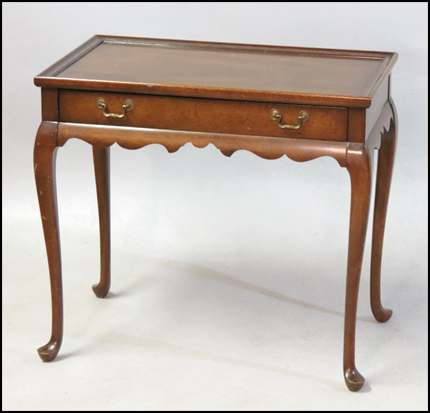 QUEEN ANNE STYLE MAHOGANY SINGLE 17867b