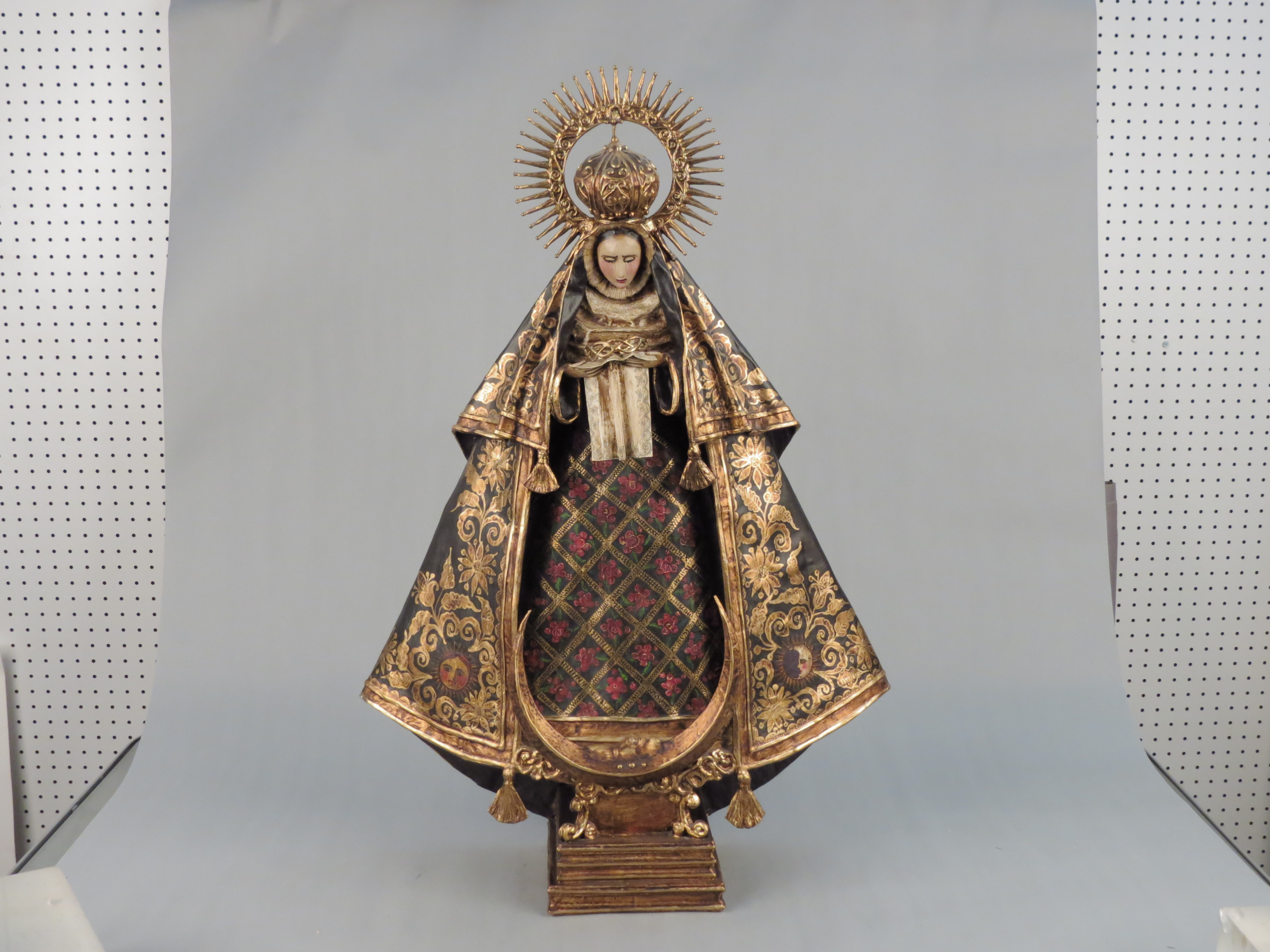 MEXICAN POLYCHROME DECORATED FIGURE