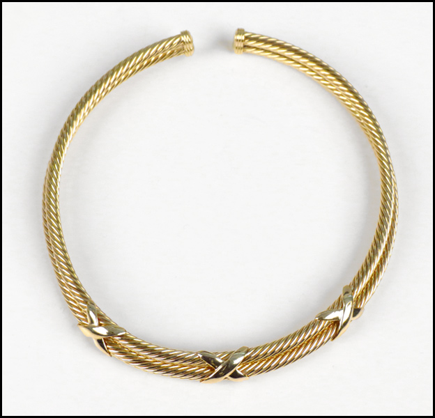 14 KARAT YELLOW GOLD COLLAR NECKLACE.