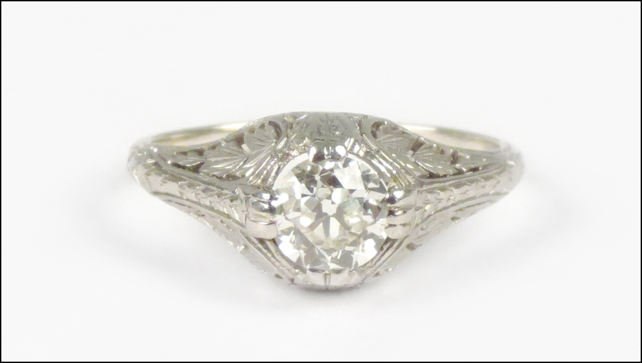 DIAMOND AND WHITE GOLD RING Old 17891b