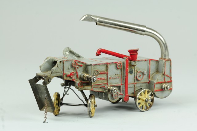 McCORMICK DEERING THRESHER Arcade 178948