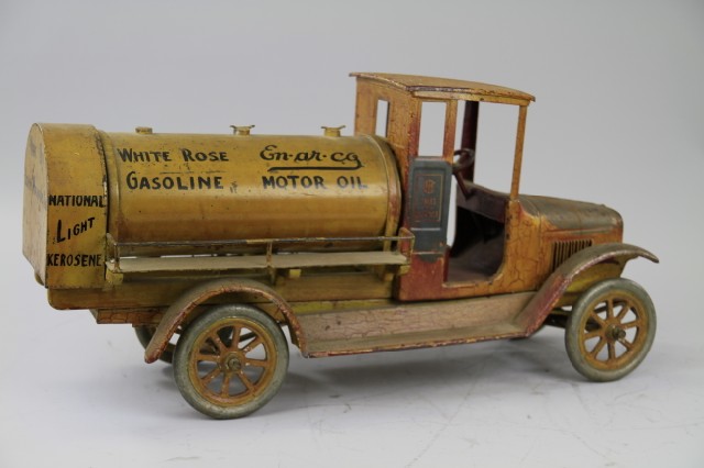 BUDDY L GASOLINE TRUCK C. 1920S Contemporary