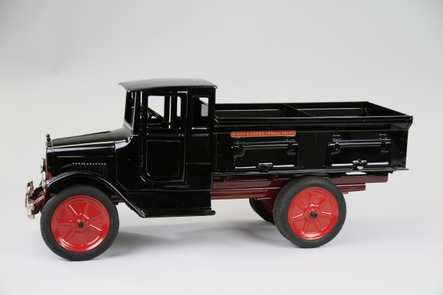 BUDDY L SAND AND GRAVEL TRUCK 1789fc