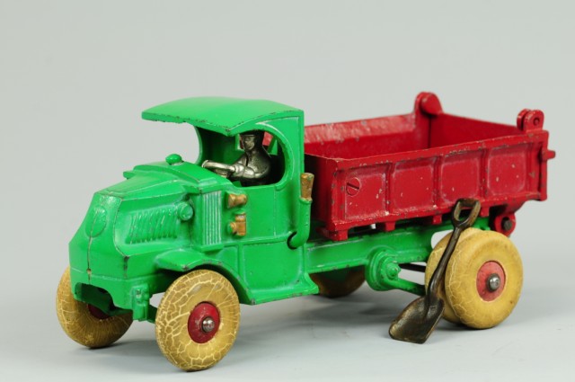 HUBLEY MACK DUMP TRUCK Cast iron 178a71