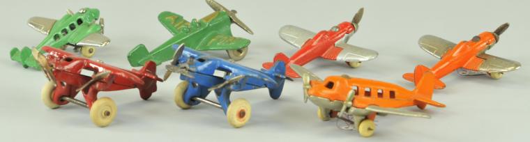 ASSORTED MINIATURE AIRPLANE GROUPING 17a740