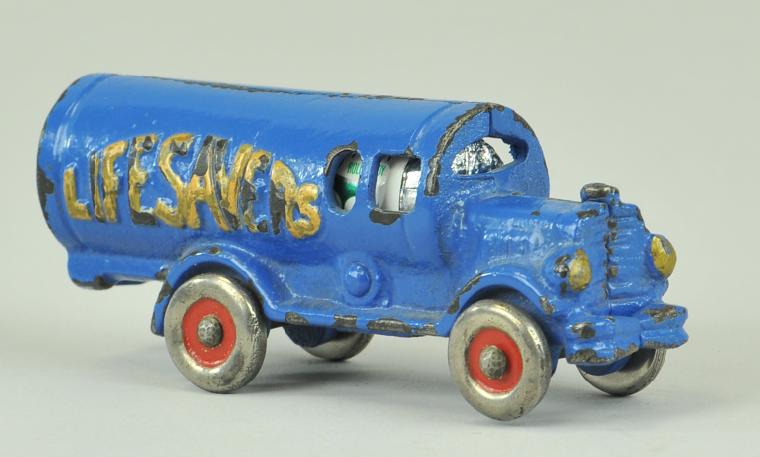 REPRODUCTION ''LIFESAVERS'' TRUCK