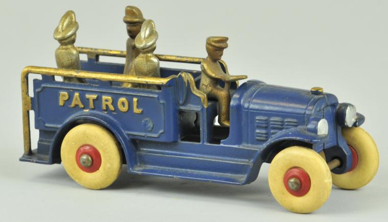 KENTON PATROL TRUCK WITH REMOVABLE