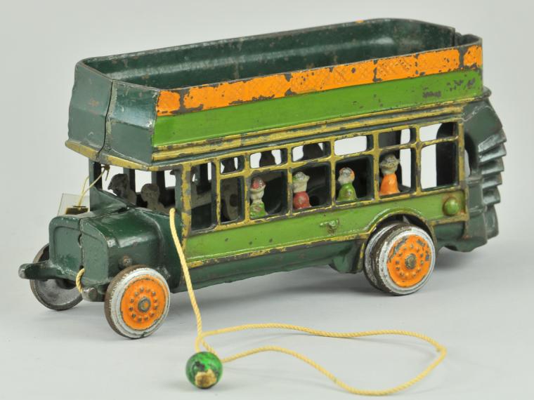 DOUBLE DECKER BUS Freidag cast iron