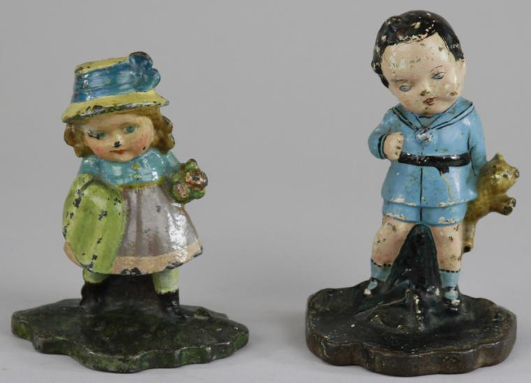 LOT OF TWO CHILD FIGURE DOORSTOPS 17a82f