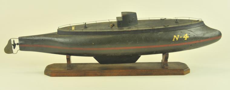 WOODEN SUBMARINE Superior Toy Works 17a99f