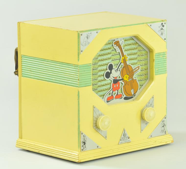 MICKEY MOUSE EMERSON RADIO c. 1934