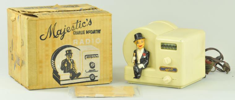 MAJESTICS CHARLIE MCCARTHY RADIO WITH