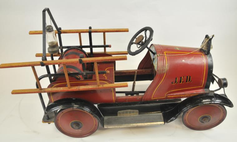 GENDRON HOSE REEL PEDAL TRUCK c. 1926